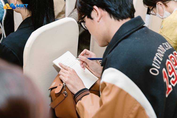 Bứt phá doanh thu Tết 2023