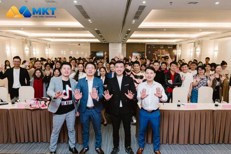 doanh-thu-ban-hang-768x512