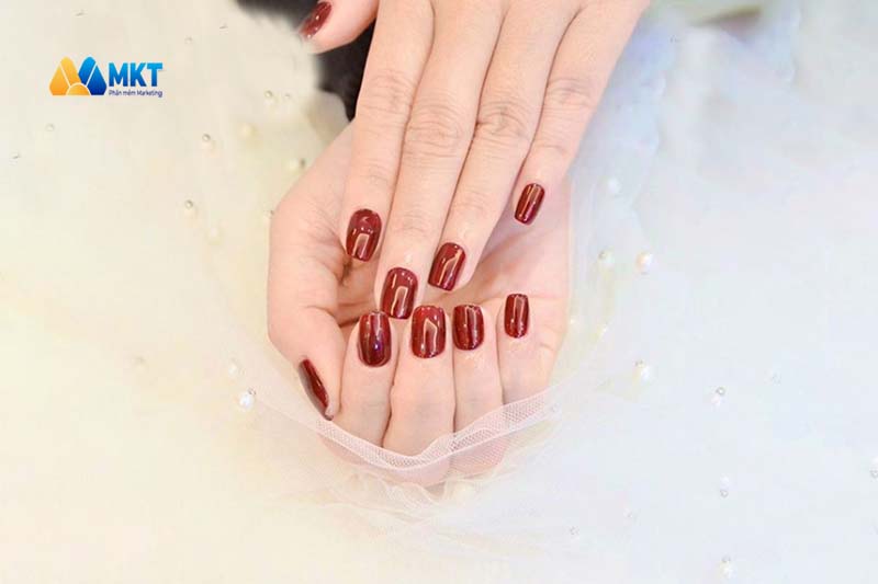 Mẫu stt quảng cáo nail