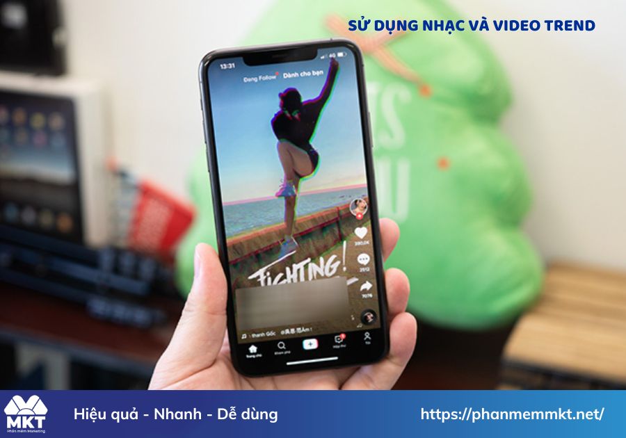 Sử dụng nhạc và video trend