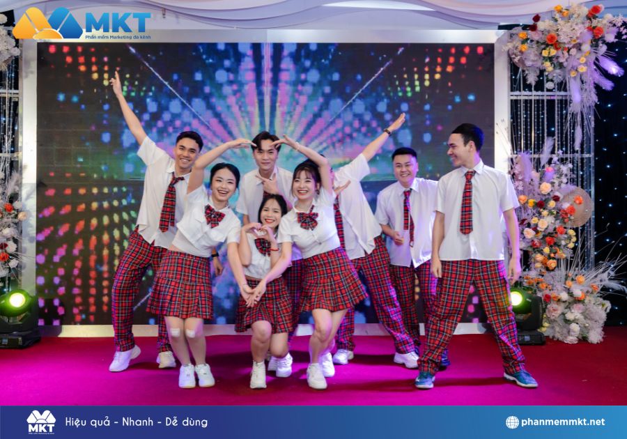 Văn nghệ kết nối mọi người