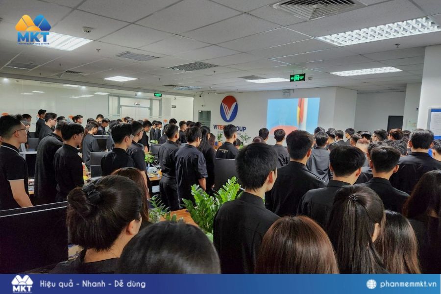 Phần mềm MKT chào cờ tri ân Tổng Bí thư Nguyễn Phú Trọng